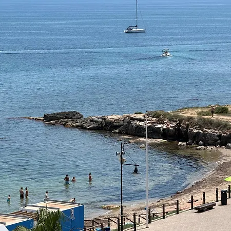דירה Stylish Frontline Punta Prima With Sea Views